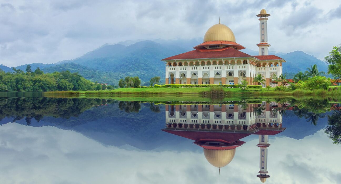 নামাজ ও ইবাদত