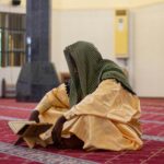 সহীহ হাদিস সহ ব্যাখ্যা ও শিক্ষা। জানুন মুসলমানের জন্য ১০টি গুরুত্বপূর্ণ সহীহ হাদিস